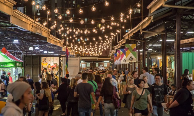 http://www.milkbarmag.com/2019/07/17/celebrate-christmas-in-july-at-queen-vic-market/