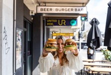 http://www.milkbarmag.com/2020/02/06/swan-streets-beer-and-burger-bar/
