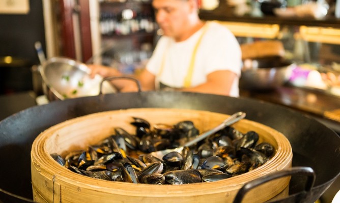 https://milkbarmag.com/2016/03/11/port-phillip-bay-mussel-festival/