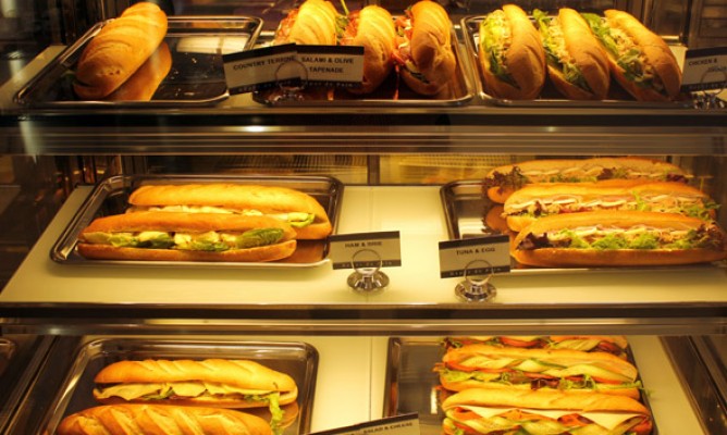 https://milkbarmag.com/2011/02/16/baguettes-breakfasts-and-beouf/