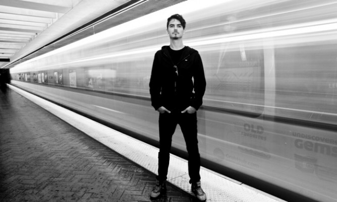 https://milkbarmag.com/2012/11/12/interview-with-eskmo/