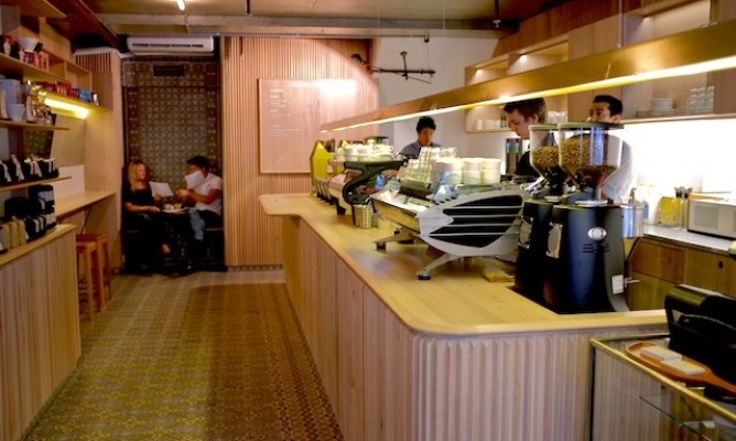 https://milkbarmag.com/2013/03/27/dukes-coffee-roasters-at-ross-house/