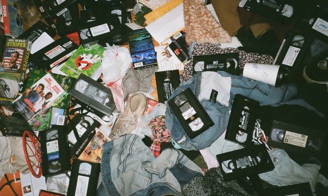 https://milkbarmag.com/2013/09/20/photographer-of-the-week-eleanor-bleier/
