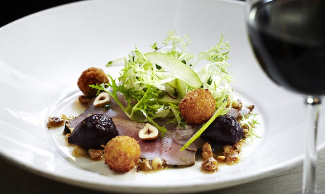 https://milkbarmag.com/2014/04/03/subterranean-dining-at-cecconis/