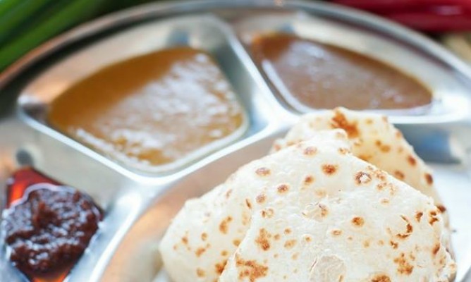 https://milkbarmag.com/2014/05/20/roti-road/