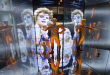 https://milkbarmag.com/2014/10/21/david-bowie-is/
