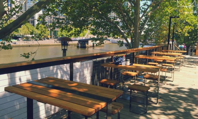 https://milkbarmag.com/2015/03/17/arbory-bar-and-eatery-anchors-at-flinders-street-station/