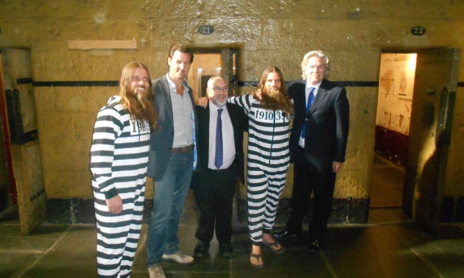 https://milkbarmag.com/2015/04/02/the-10th-whitelion-bail-out-charity-fundraiser/