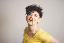 https://milkbarmag.com/2016/03/17/jude-perl-part-of-this-complete-breakfast/