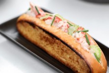 https://milkbarmag.com/2019/04/04/easeys-at-the-emerson/