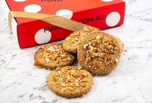 https://milkbarmag.com/2021/12/23/36-hour-cookies-by-makmak/